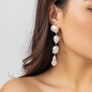 Four Tier Baroque White Pearl Drop Earrings NEW